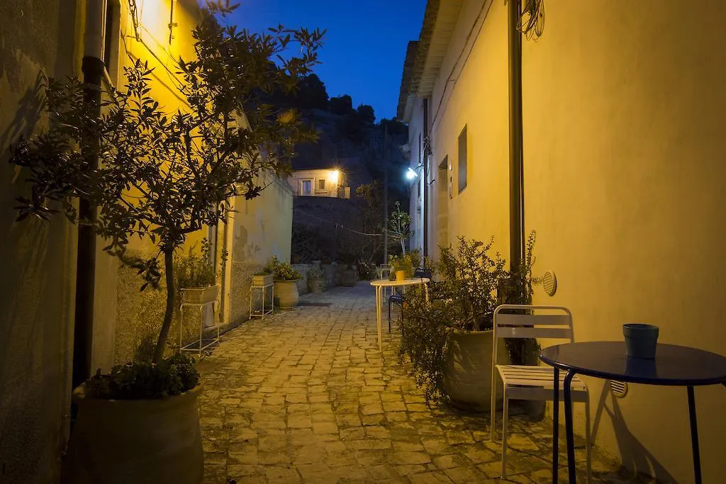 Le Dimore Dei Venti Ragusa 0*,  Itália